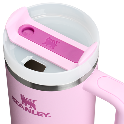 Insulated Travel The Quencher H2.0 Flowstate Tumbler | Stanley Create D331C - Double-Wall Vacuum Insulated Travel Tumbler with Straw Detail