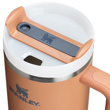 Car-Cup Friendly The Quencher H2.0 Flowstate Tumbler D050X - Premium Stainless Steel Straw Cup for All-Day Hydration Detail